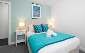 4 Bedroom Apartment - All En-Suite Doubles With Smart Tv'S - Top Rated